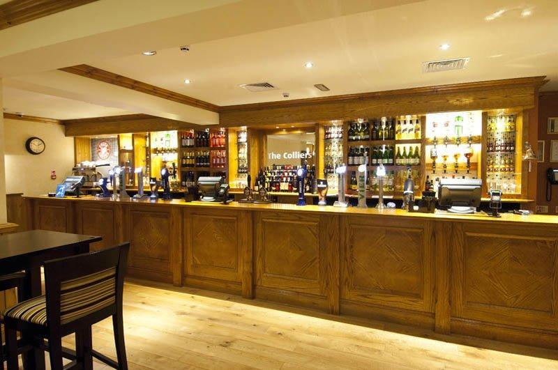 Premier Inn Rugeley Buitenkant foto